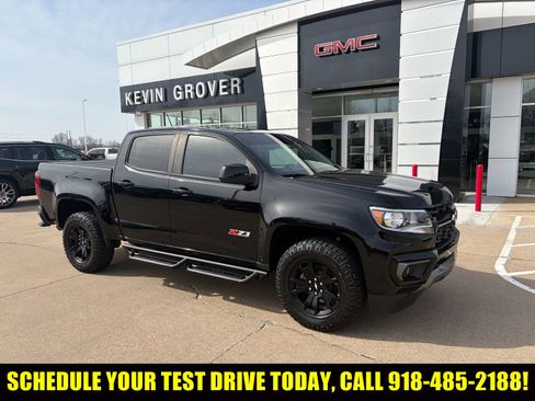 Certified 2022 Chevrolet Colorado Z71 w/ Z71 Midnight Edition image 1