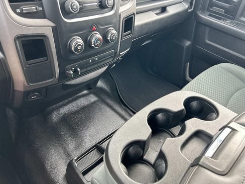 Used 2018 RAM 2500 Tradesman w/ Popular Equipment Group RWD image 32