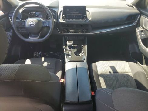 Used 2025 Nissan Rogue SV FWD image 19