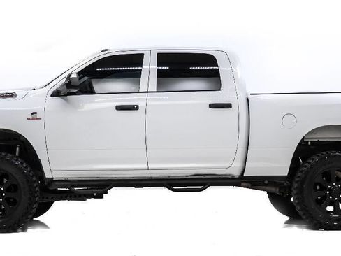 Used 2019 RAM 2500 Tradesman w/ Chrome Appearance Group AWD/4WD image 6