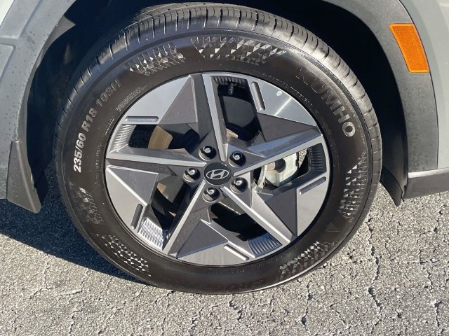 Certified 2025 Hyundai Tucson SEL FWD image 8