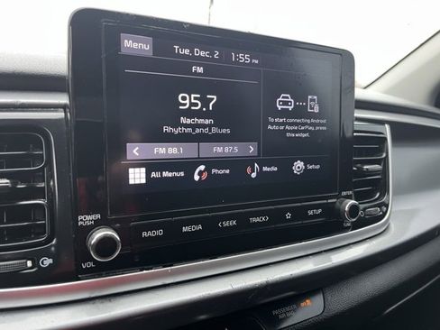 Used 2023 Kia Rio LX image 15