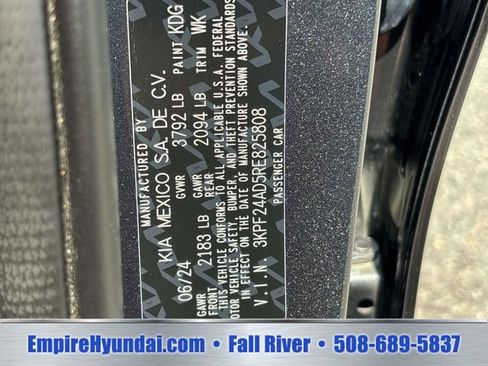 Used 2024 Kia Forte LXS FWD image 32