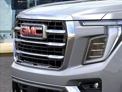 New 2026 GMC Yukon Elevation AWD/4WD image 13
