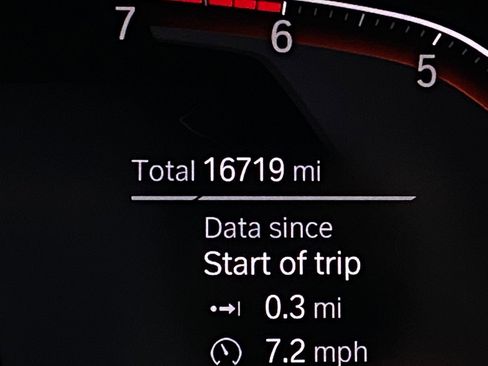 Certified 2025 BMW X4 xDrive30i image 18