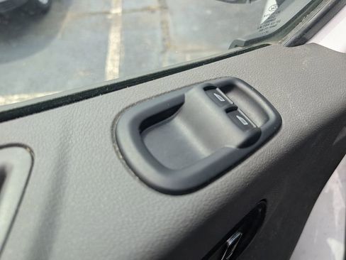 Used 2024 Ford Transit 250 148 Medium Roof RWD image 10