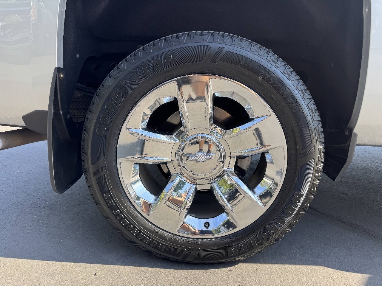 Used 2017 Chevrolet Silverado 1500 LT w/ All Star Edition AWD/4WD image 21