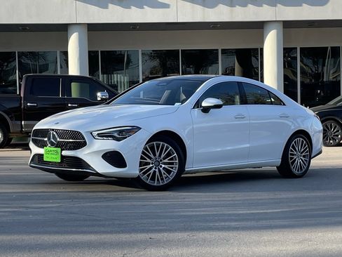 Used 2025 Mercedes-Benz CLA 250 image 2