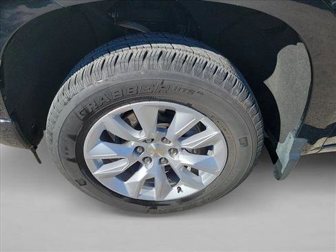 Used 2022 Chevrolet Silverado 1500 Custom image 9