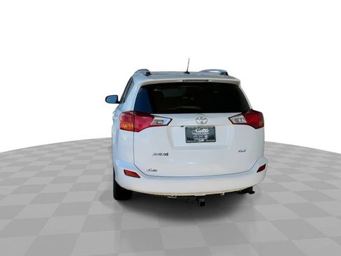 Used 2015 Toyota RAV4 XLE image 7