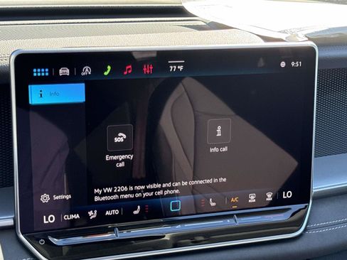 New 2026 Volkswagen Tiguan SE FWD image 23