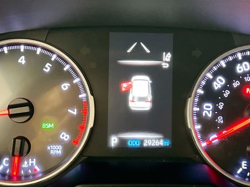 Used 2019 Toyota RAV4 XLE Premium w/ Cold Weather Package FWD image 22