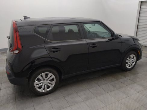Used 2022 Kia Soul LX FWD image 10