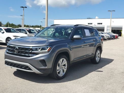 Certified 2023 Volkswagen Atlas SE FWD image 9