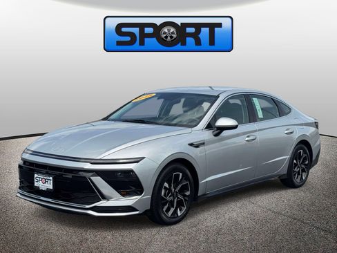 Used 2025 Hyundai Sonata SEL FWD image 1