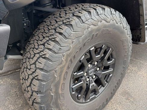 Used 2023 Ford Bronco Raptor image 2