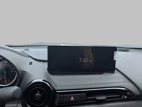 New 2026 MAZDA MX-5 Miata Club w/ Interior Package RWD image 11