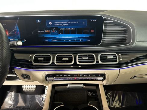 Used 2024 Mercedes-Benz GLE 53 AMG 4MATIC Coupe image 30