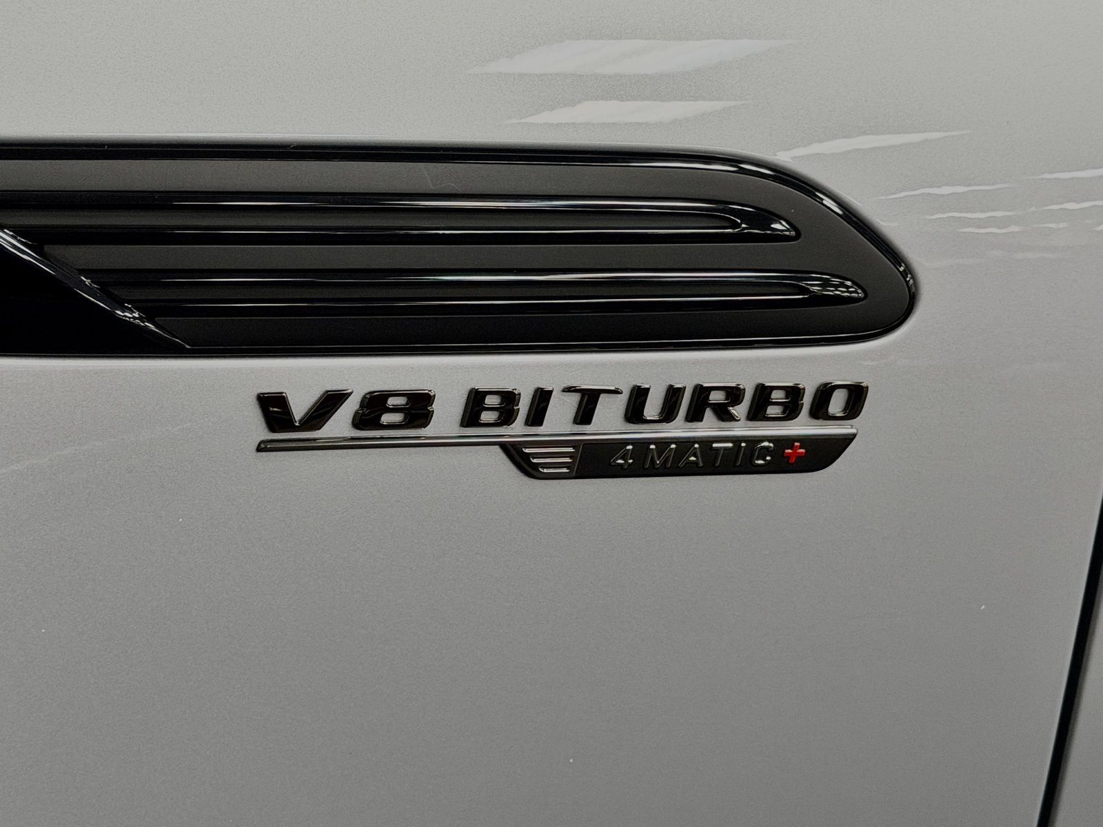 Used 2024 Mercedes-Benz SL 63 AMG 4MATIC image 20
