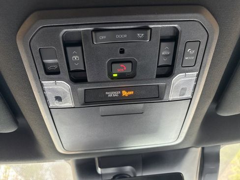 Used 2024 Toyota Sequoia Platinum image 37