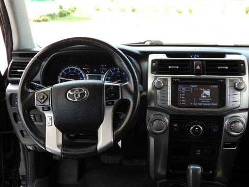 Used 2016 Toyota 4Runner 2WD SR5 image 47