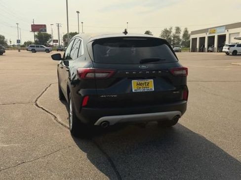 Used 2024 Ford Escape Active AWD/4WD image 7