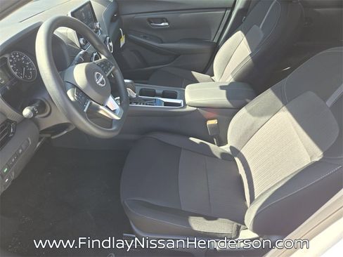 New 2025 Nissan Sentra SV image 6