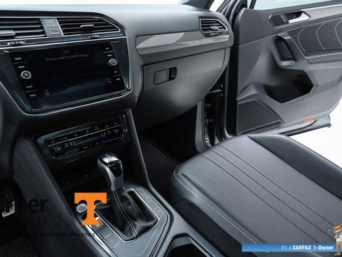 Used 2023 Volkswagen Tiguan SE R-Line image 23