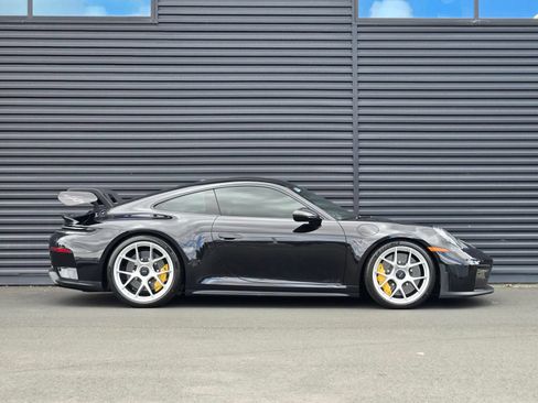 Certified 2026 Porsche 911 GT3 RWD image 8