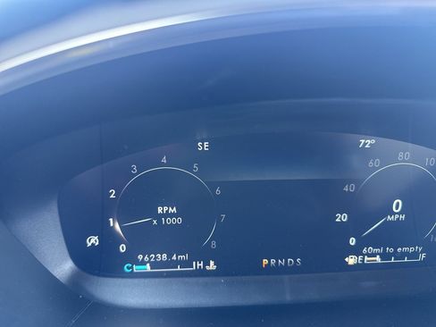 Used 2020 Lincoln Nautilus Reserve w/ Equipment Group 201A image 29