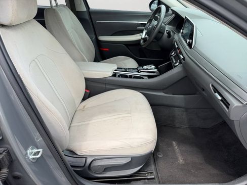 Used 2022 Hyundai Sonata SEL w/ Convenience Package FWD image 10