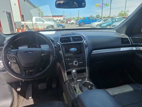 Used 2017 Ford Explorer Sport w/ Equipment Group 401A AWD/4WD image 13