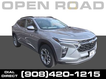 Used 2024 Chevrolet Trax LT w/ Driver Confidence Package