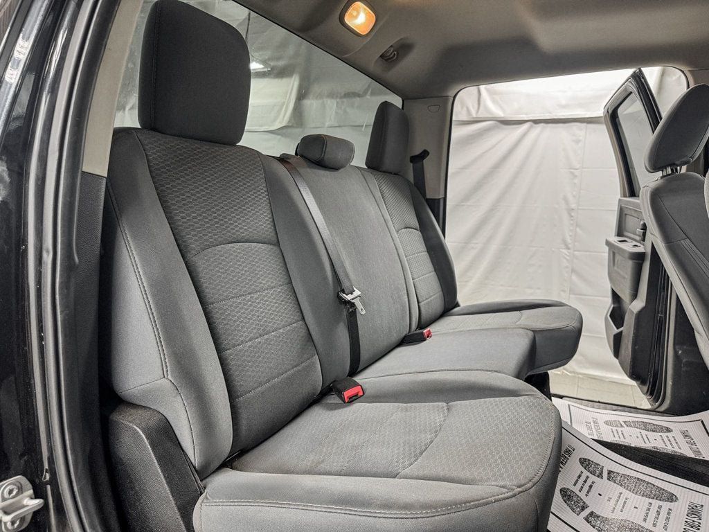 Used 2016 RAM 2500 Tradesman w/ Chrome Appearance Group AWD/4WD image 8