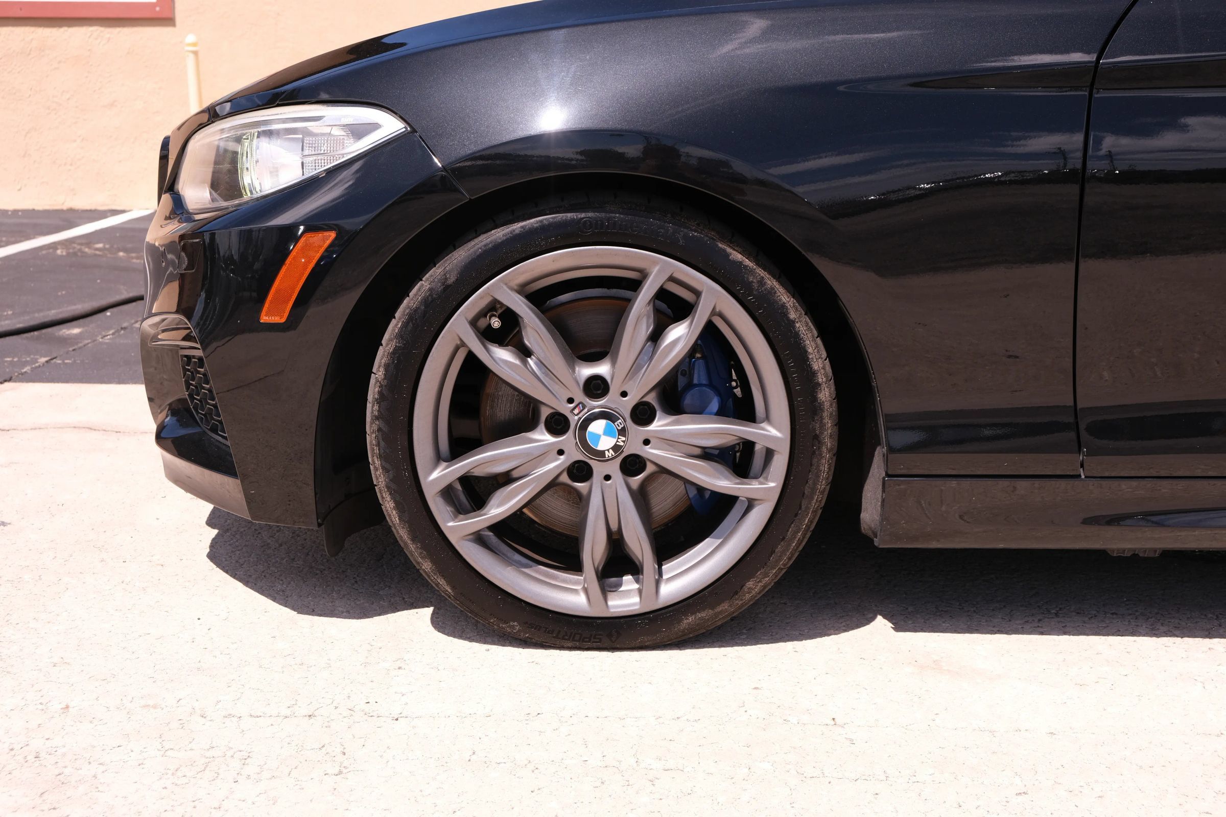 Used 2015 BMW M235i Convertible RWD image 17