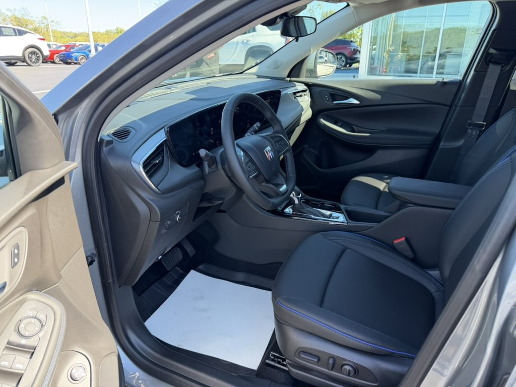 Used 2026 Buick Encore GX Sport Touring w/ Advanced Technology Package AWD/4WD image 17