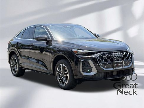 New 2026 Audi Q5 Premium AWD/4WD image 10