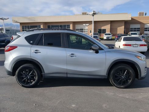 Used 2016 MAZDA CX-5 Sport w/ Rear Camera Package image 6