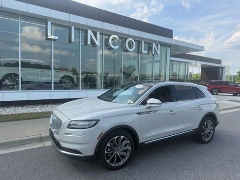 Used 2022 Lincoln Nautilus Reserve AWD/4WD image 1