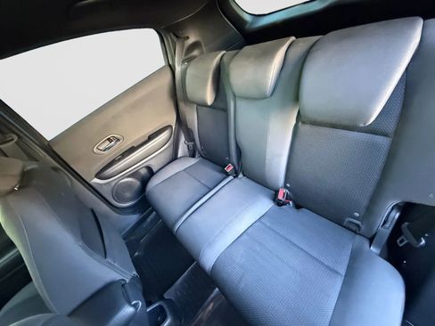 Used 2022 Honda HR-V Sport image 15