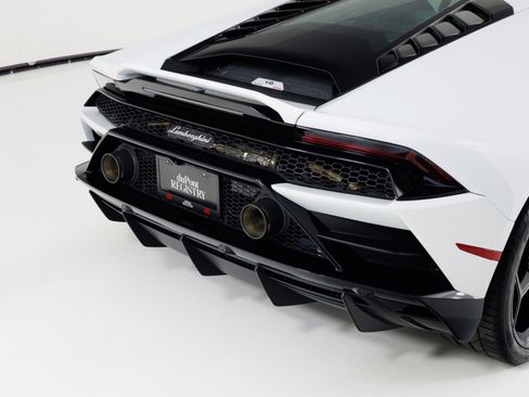 Used 2020 Lamborghini Huracan EVO AWD/4WD image 75