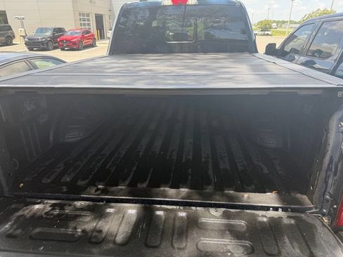 Used 2020 Ford F250 Lariat w/ Lariat Value Package AWD/4WD image 9