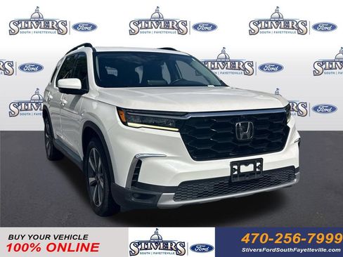 Used 2024 Honda Pilot Elite image 1