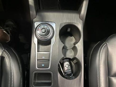 Used 2024 Ford Escape Platinum AWD/4WD image 24
