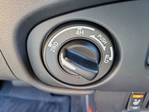 Used 2023 Nissan Frontier PRO-4X w/ Pro Convenience Package image 22