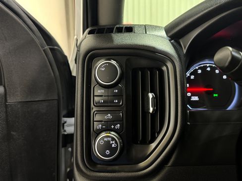 Used 2021 Chevrolet Silverado 2500 W/T w/ WT Convenience Package image 25