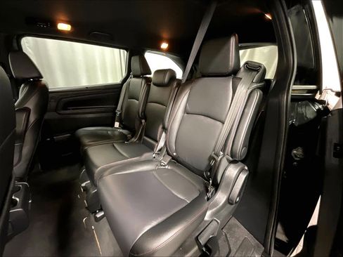 Used 2025 Honda Odyssey Sport-L image 15