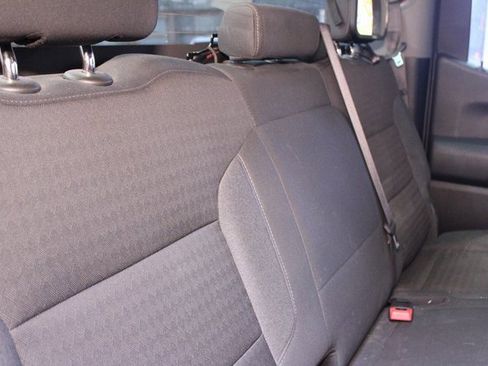 Used 2022 Chevrolet Silverado 1500 Custom image 10