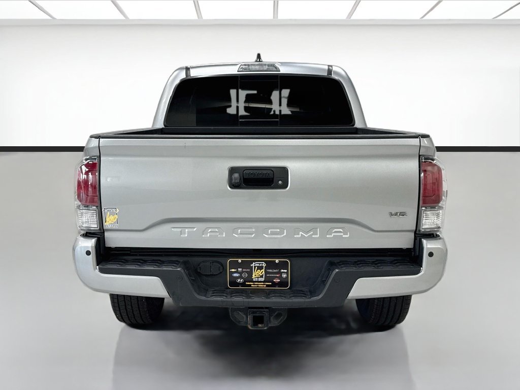 Used 2023 Toyota Tacoma TRD Off-Road w/ Technology Package AWD/4WD image 6