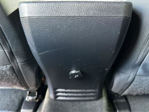 Used 2021 Toyota Tacoma TRD Sport image 17